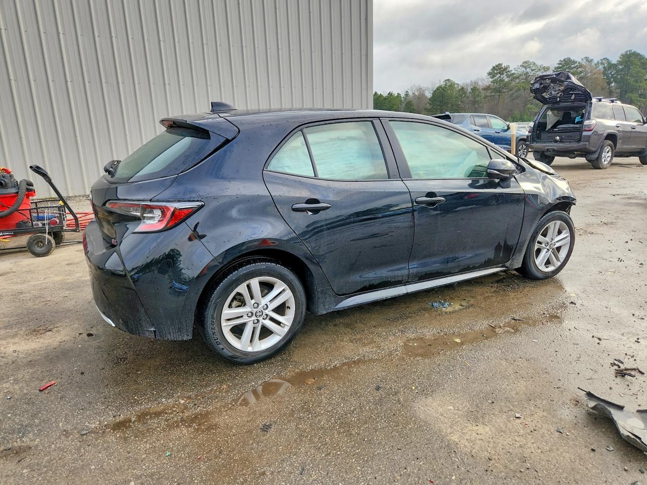 2020 Toyota Corolla Hatchback Se - Фото 3