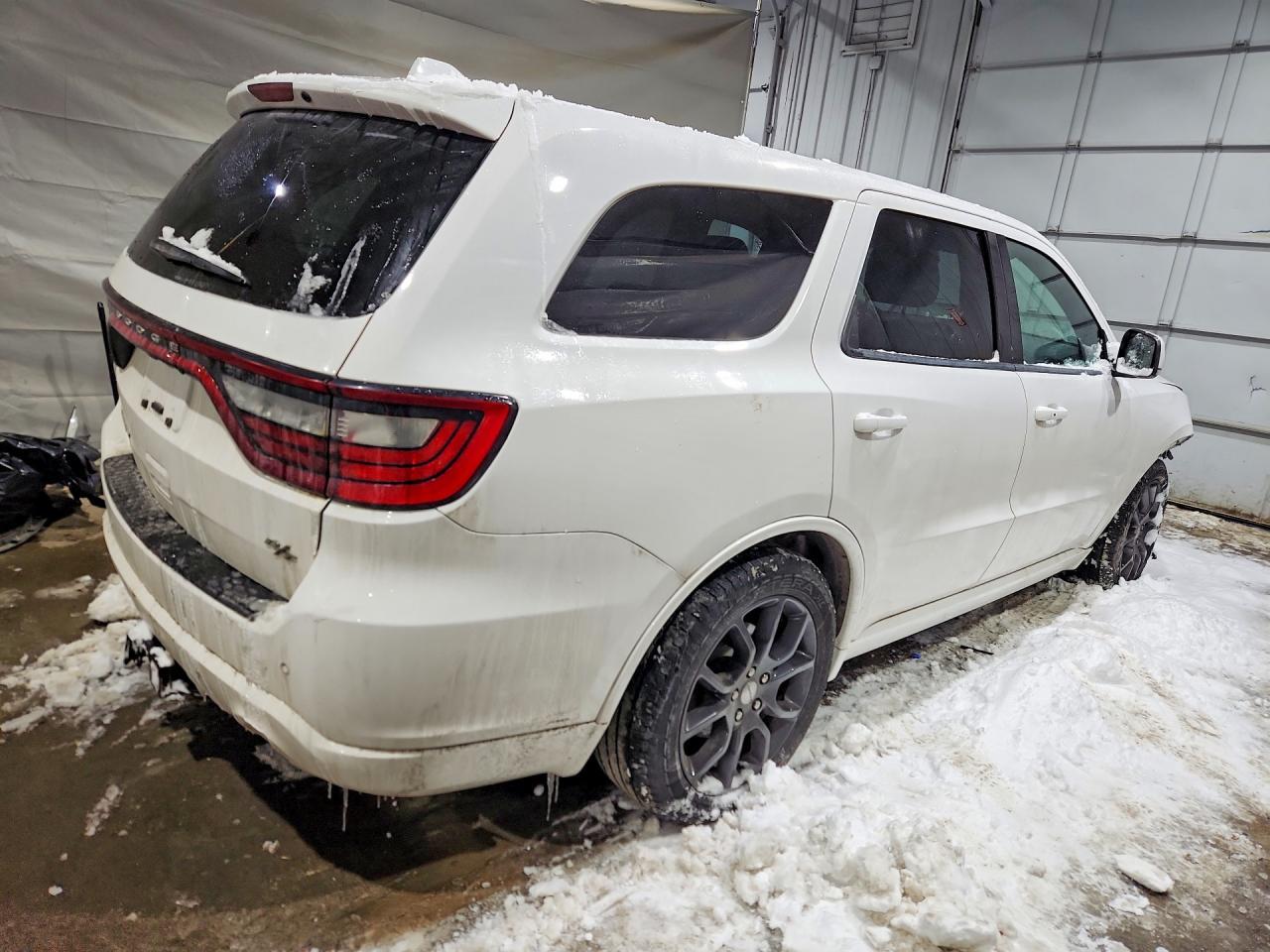 2016 Dodge Durango R/T - Фото 3