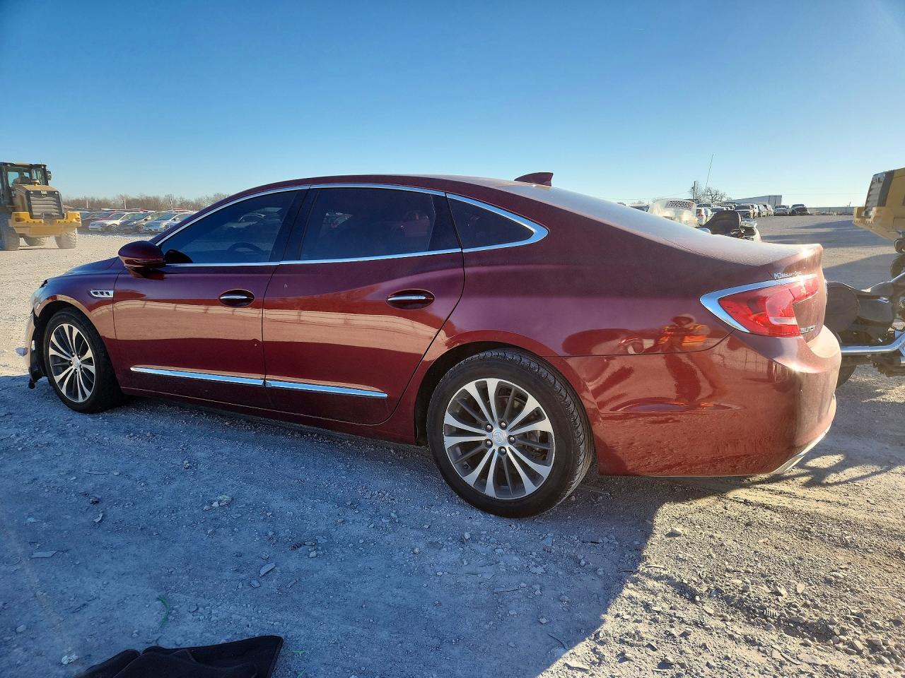 2017 Buick Lacrosse Premium - Фото 2