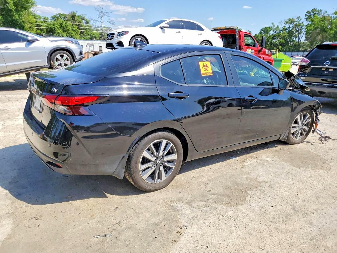 2022 Nissan Versa Sv - Фото 3