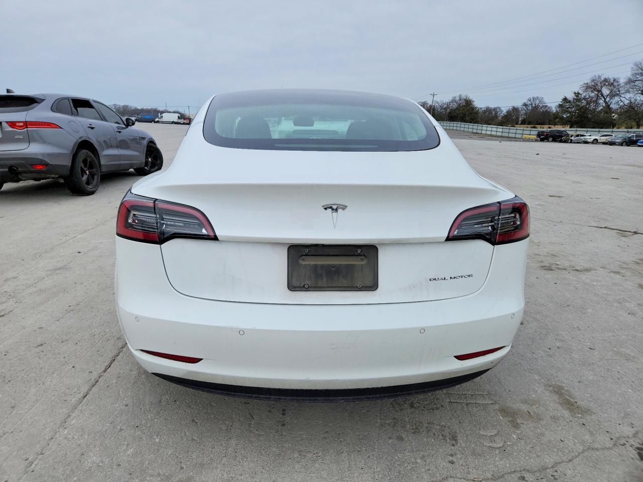 2021 Tesla Model 3 - Image 6
