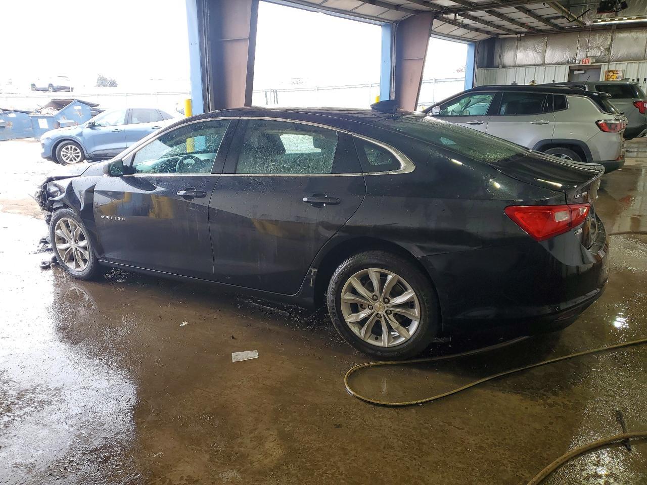 2023 Chevrolet Malibu Lt - Image 2