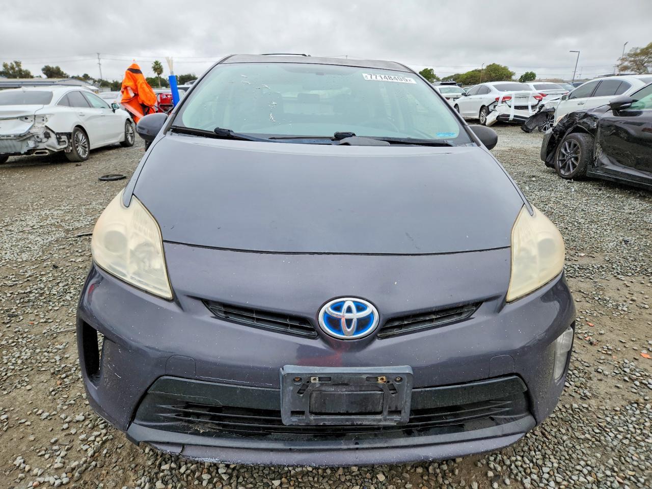 2013 Toyota Prius - Image 5