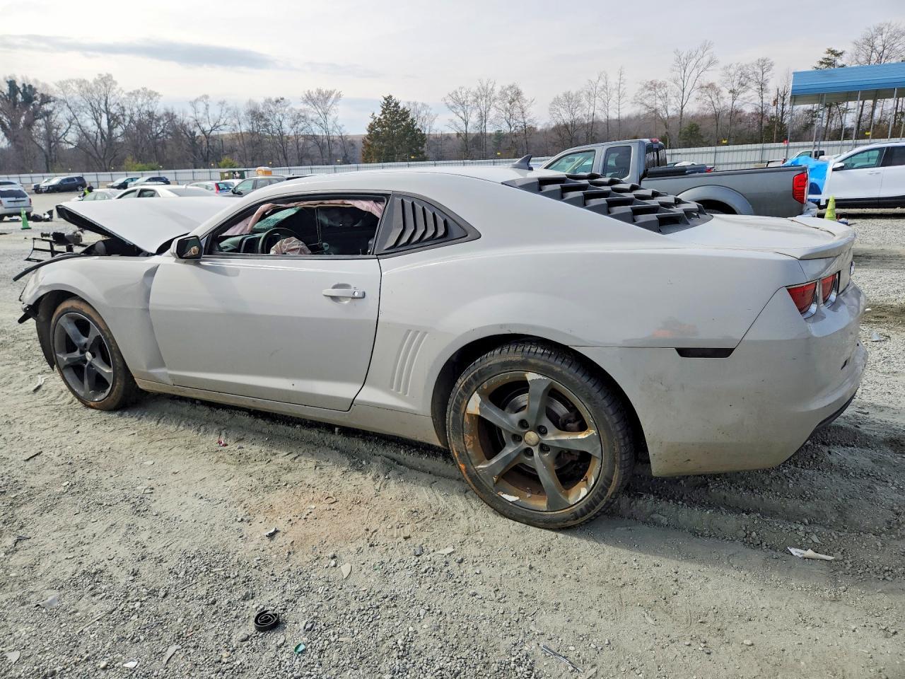 2013 Chevrolet Camaro Ls - Фото 2