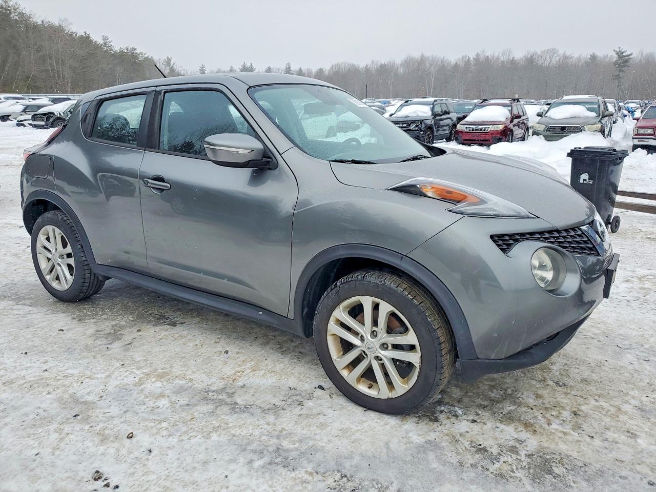 2016 Nissan Juke S - Image 4