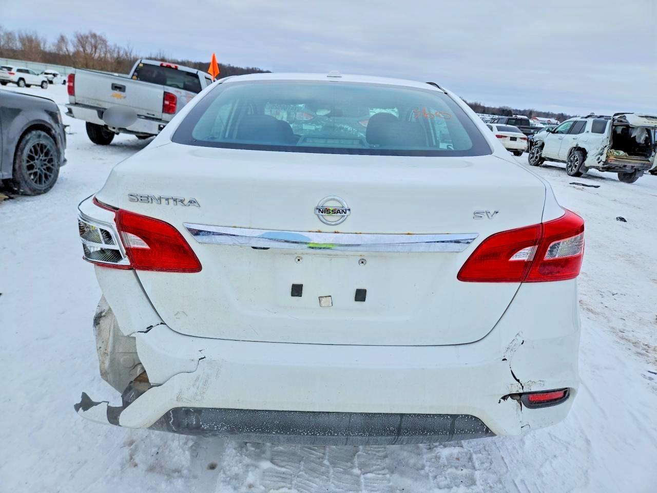 2019 Nissan Sentra S - Фото 6