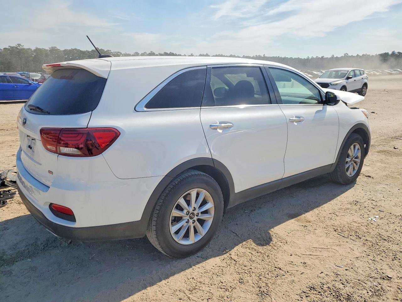 2020 Kia Sorento L - Фото 3
