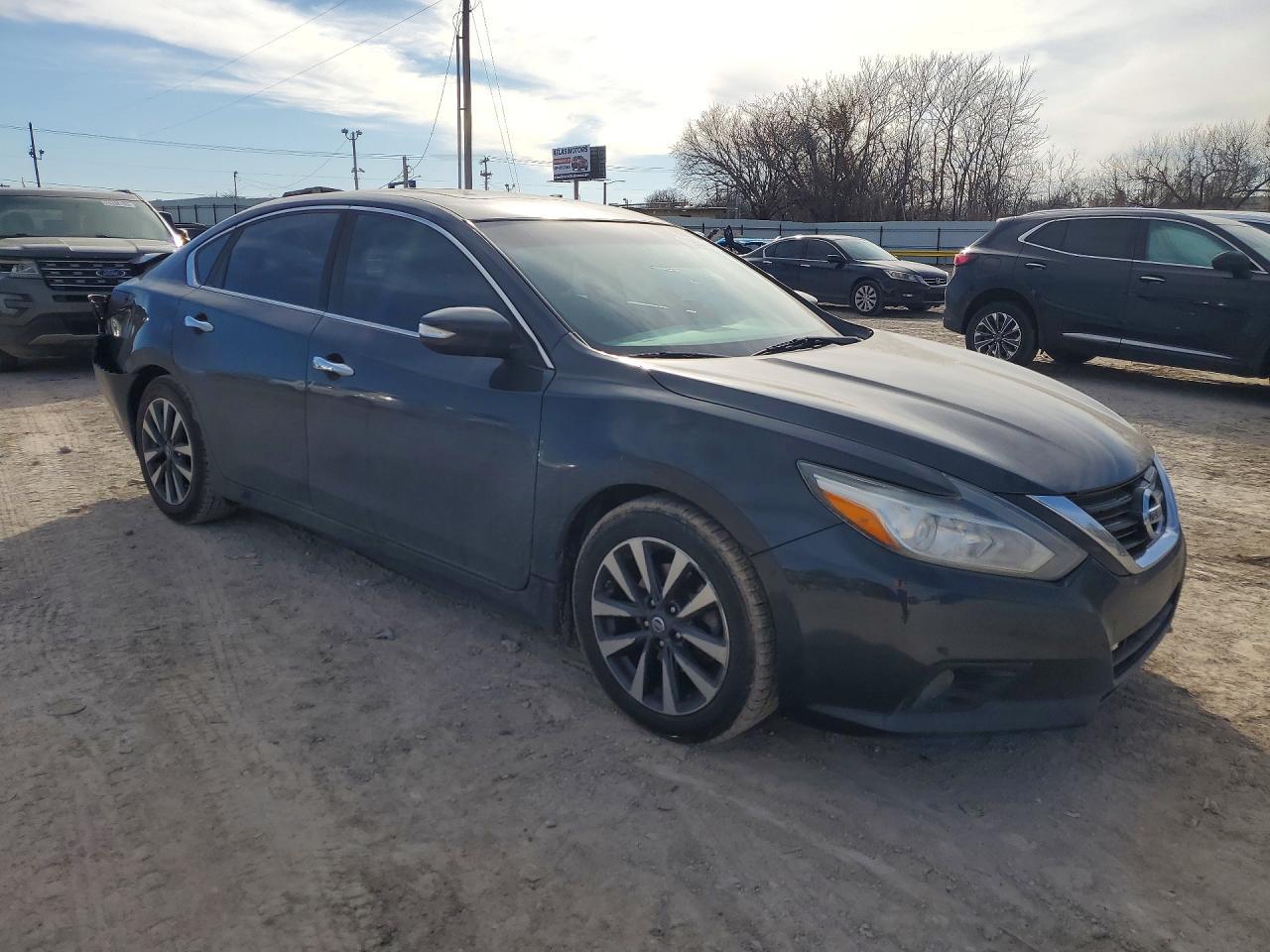 2016 Nissan Altima 2.5 - Фото 4