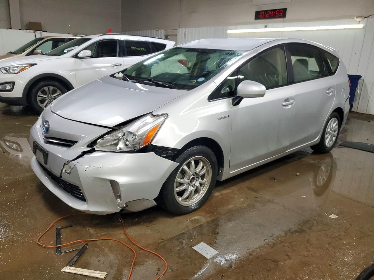 2012 Toyota Prius V