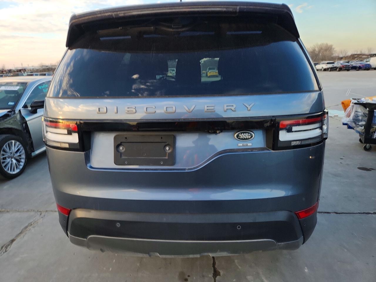 2020 Land Rover Discovery Se - Image 6