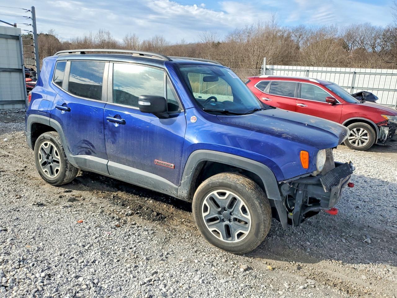 2017 Jeep Renegade Trailhawk - Фото 4