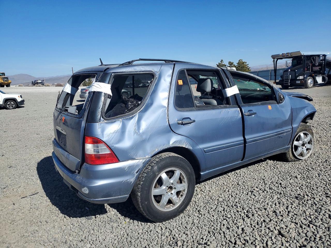 2004 Mercedes-Benz Ml 500 - Image 3