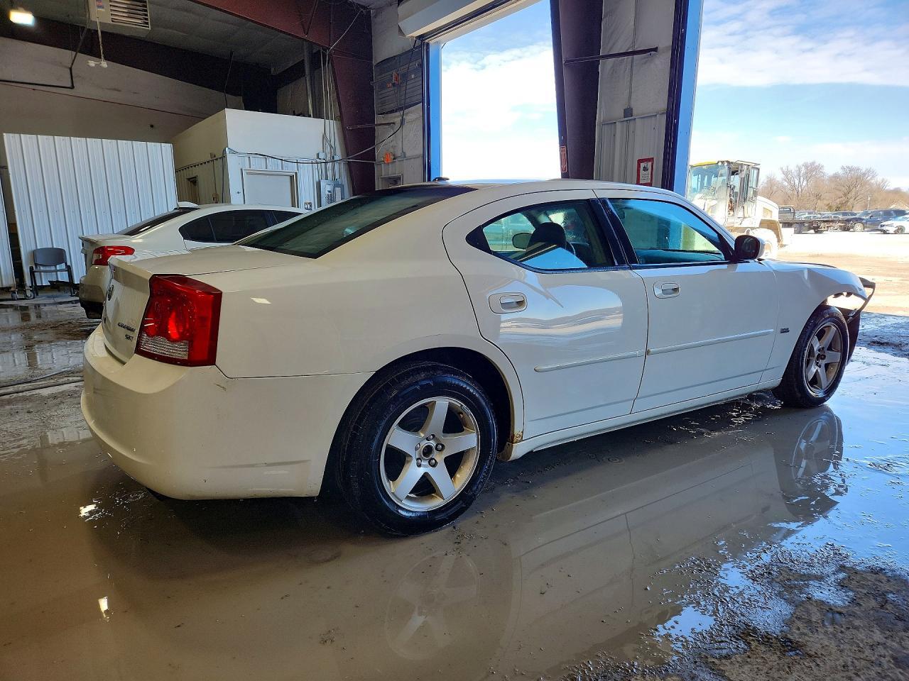 2010 Dodge Charger Sxt - Фото 3