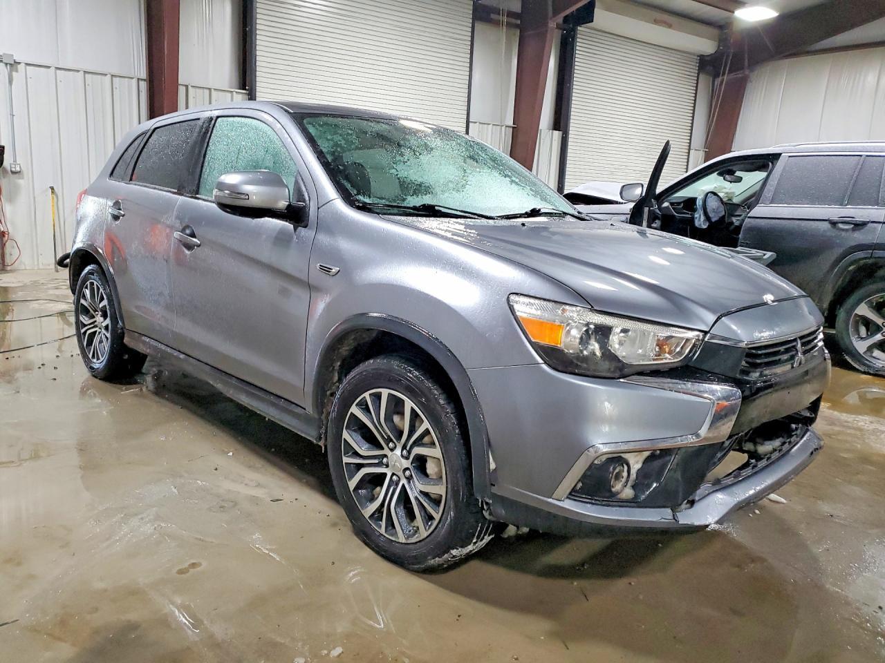 2017 Mitsubishi Outlander Sport Es - Image 4