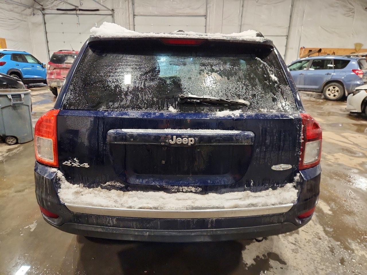 2015 Jeep Compass Latitude - Фото 6