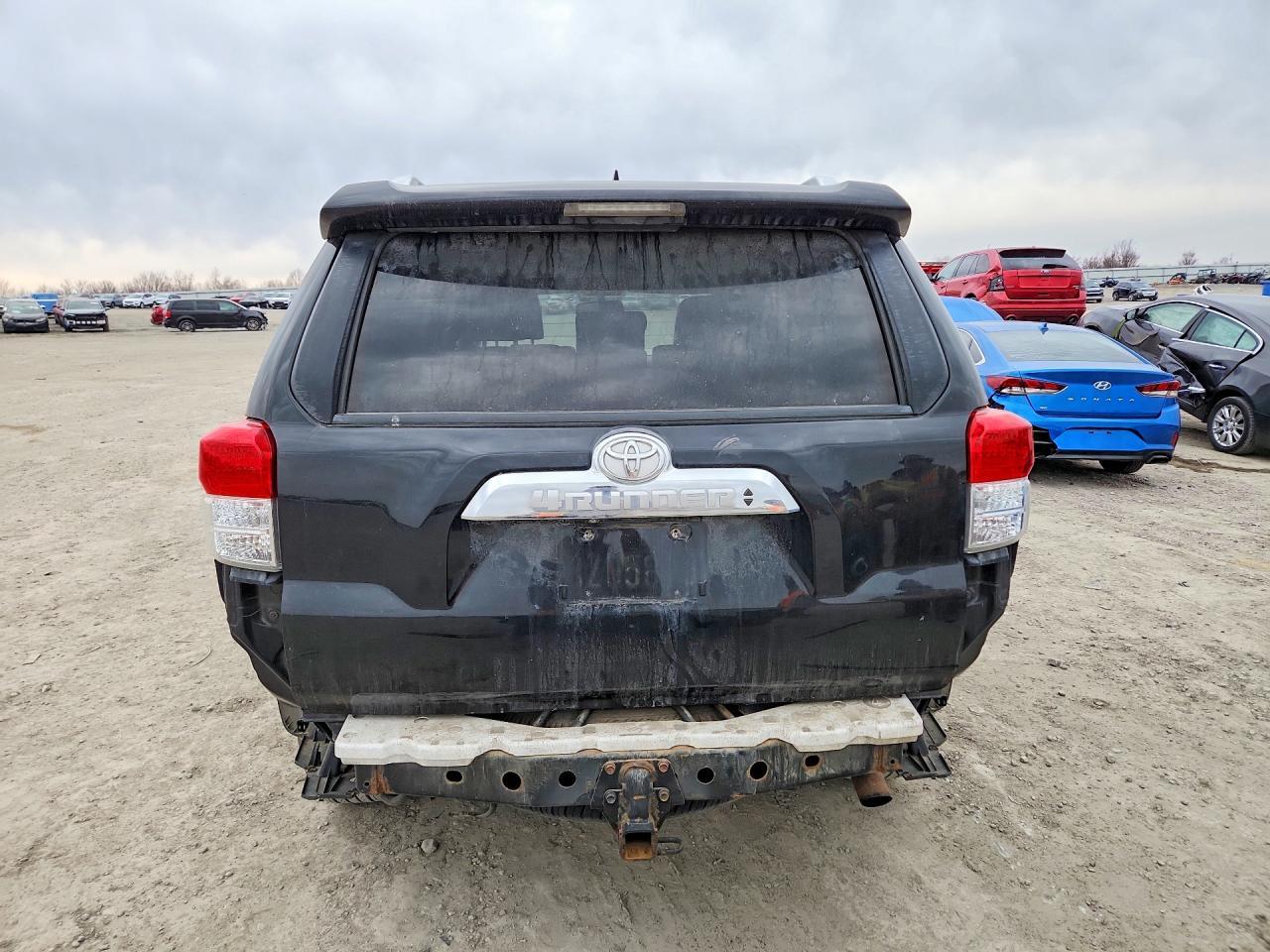 2013 Toyota 4Runner Limited - Image 6