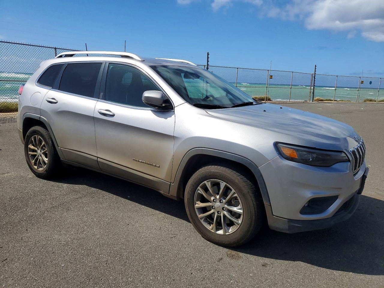 2019 Jeep Cherokee Latitude Plus - Фото 4