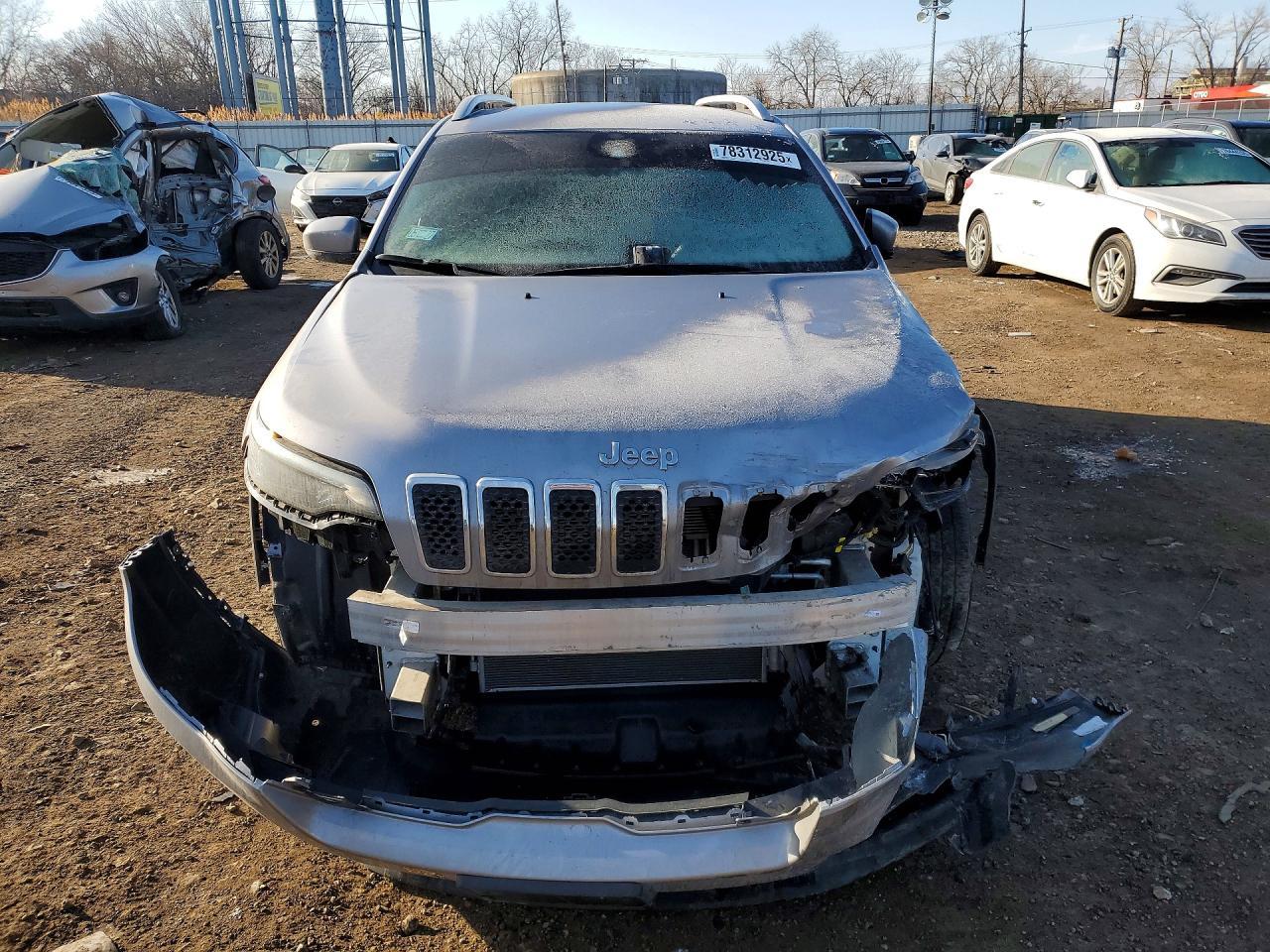 2021 Jeep Cherokee Latitude - Image 5