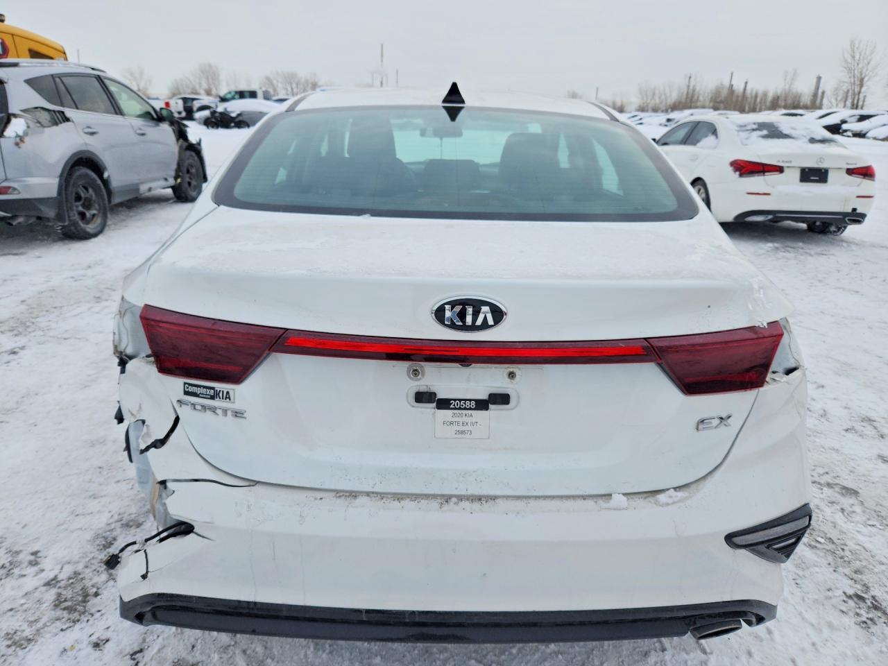 2020 Kia Forte Ex - Image 6