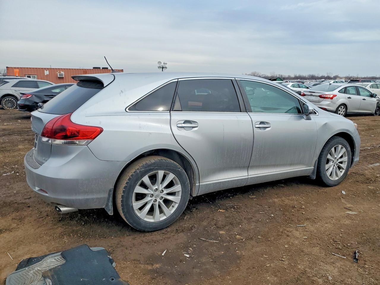 2015 Toyota Venza Le - Фото 3