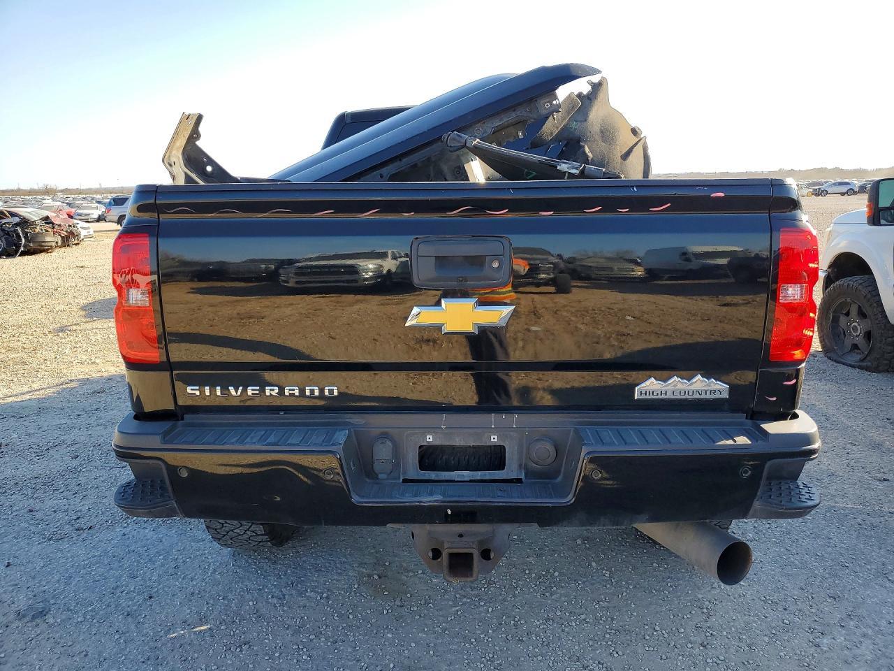 2019 Chevrolet Silverado K2500 High Country - Фото 6