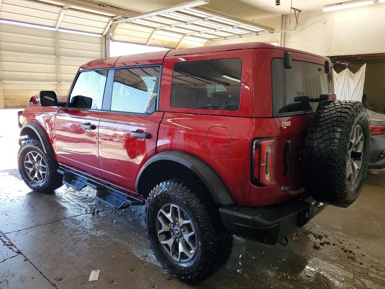 2025 Ford Bronco Badlands - Фото 2