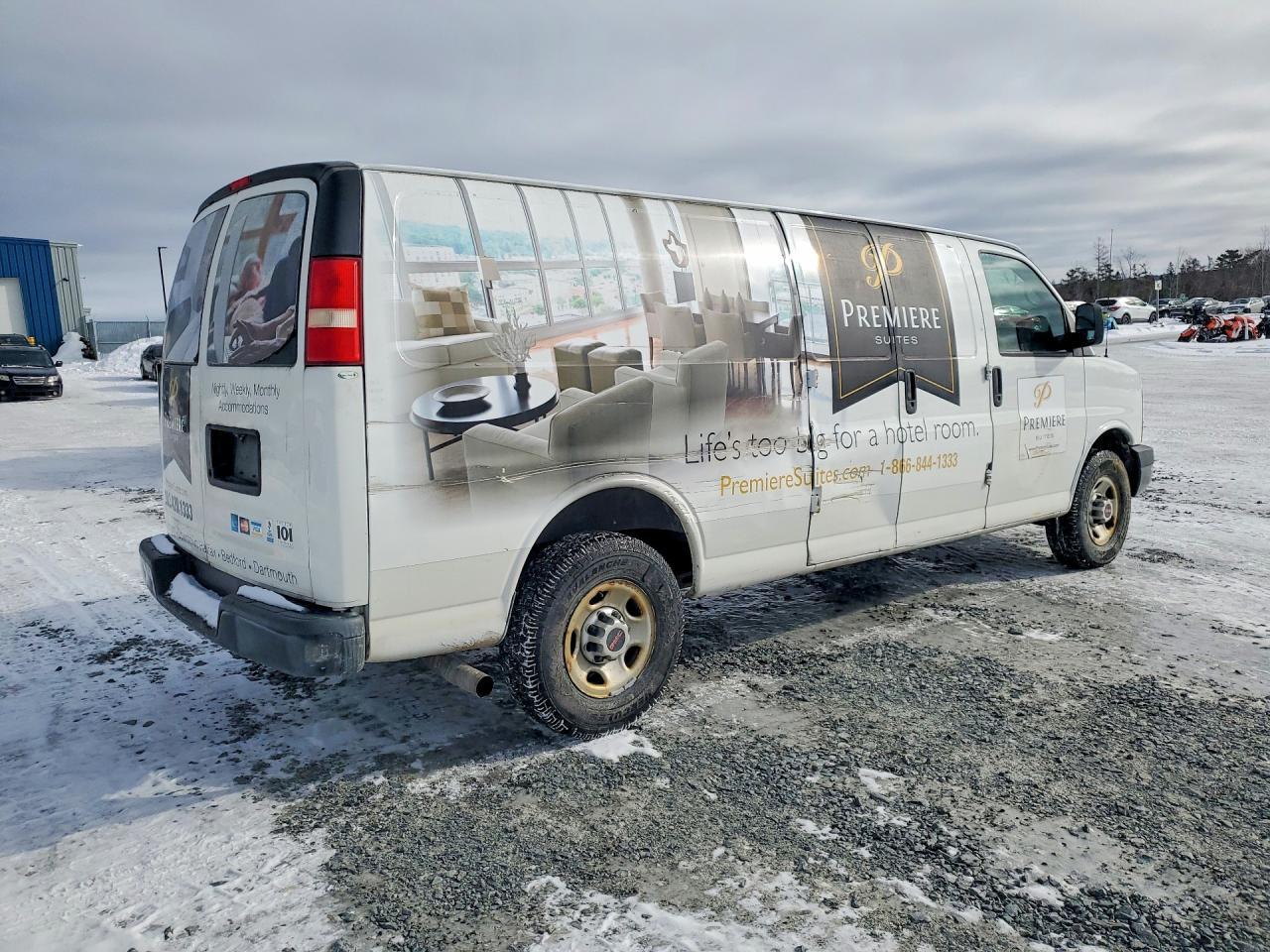 2015 GMC Savana G2500 - Фото 3