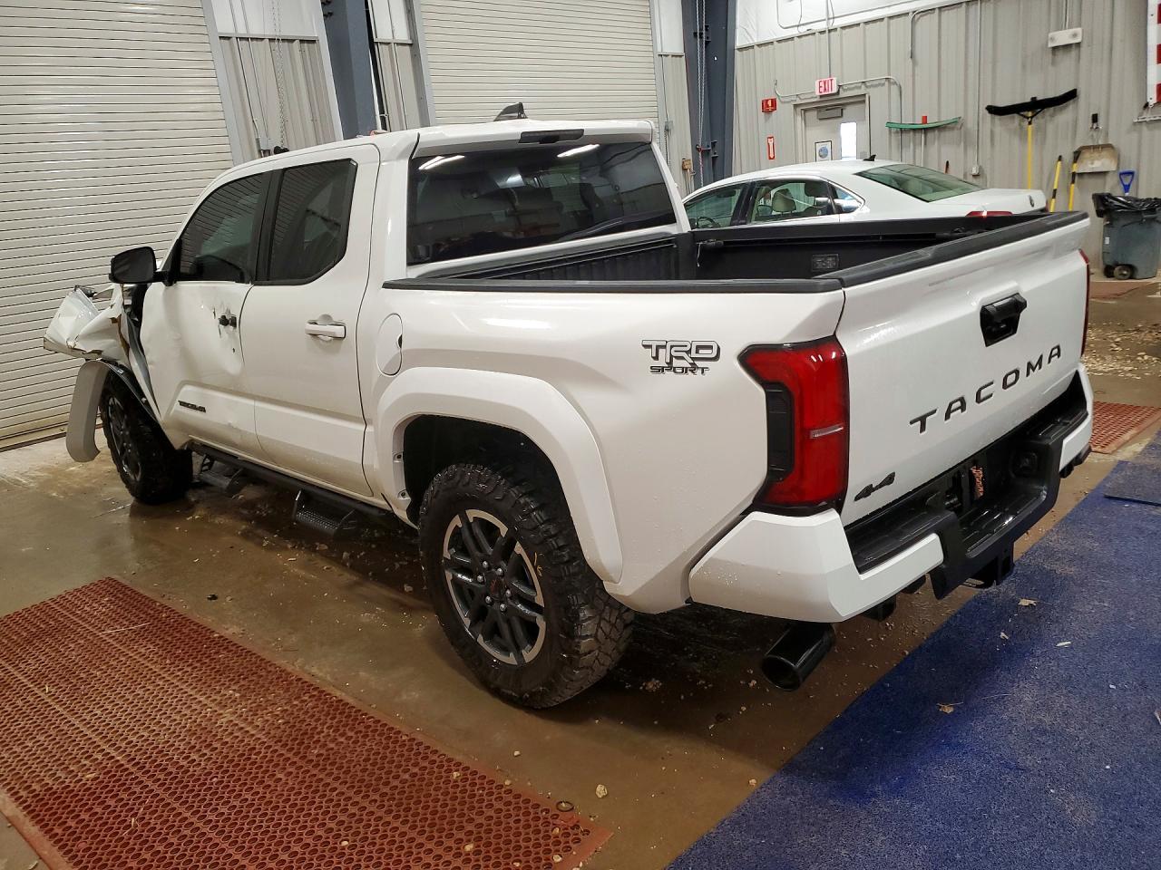 2025 Toyota Tacoma Trd Sport - Фото 2