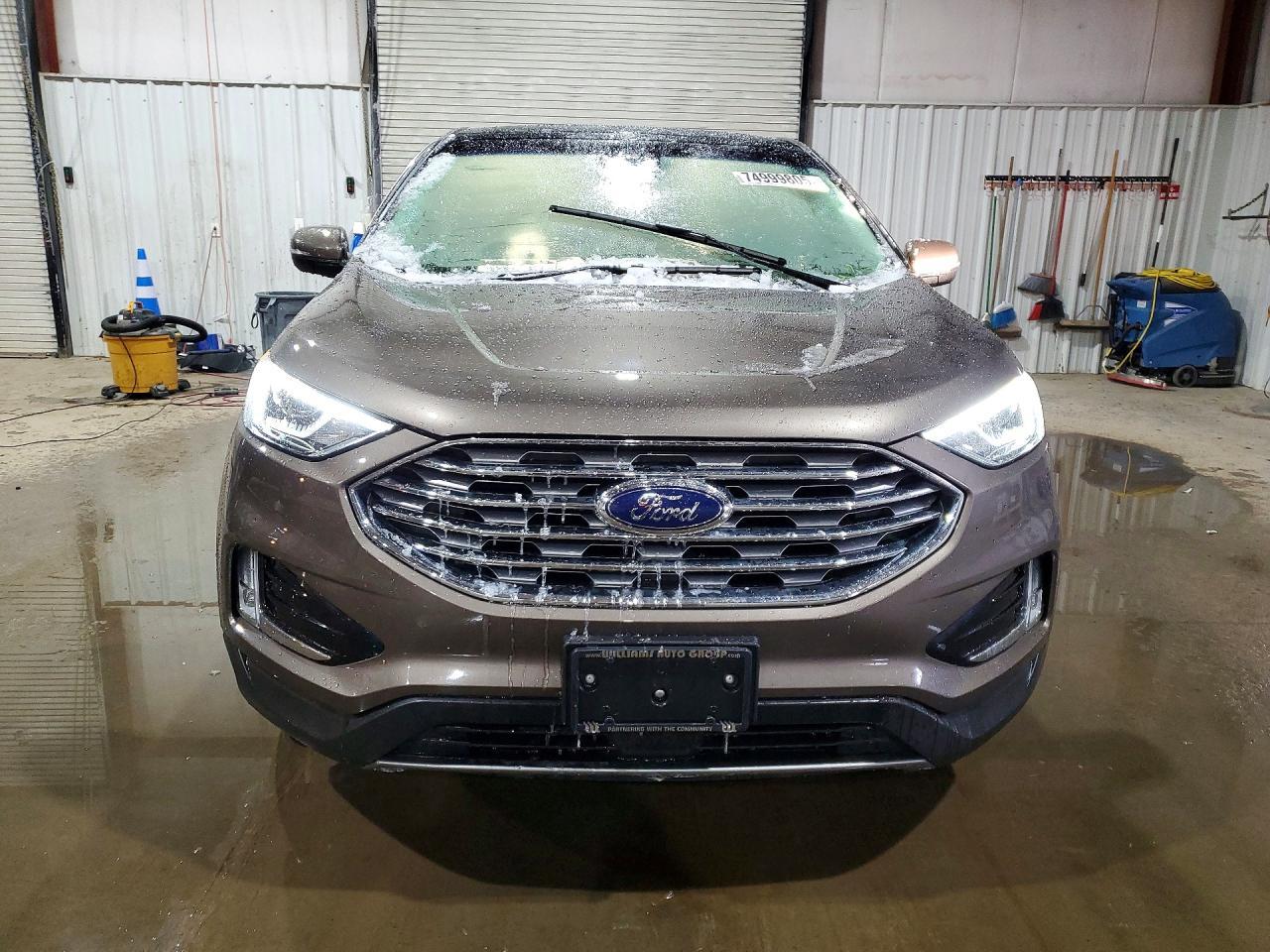 2019 Ford Edge Titanium - Фото 5