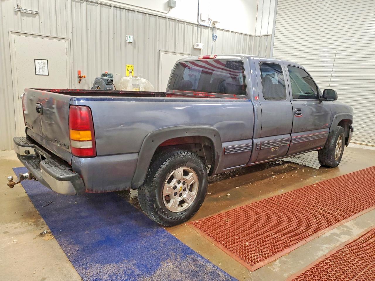 2002 Chevrolet Silverado K1500 - Фото 3