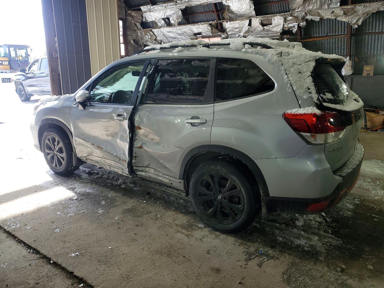 2019 Subaru Forester Sport - Image 2