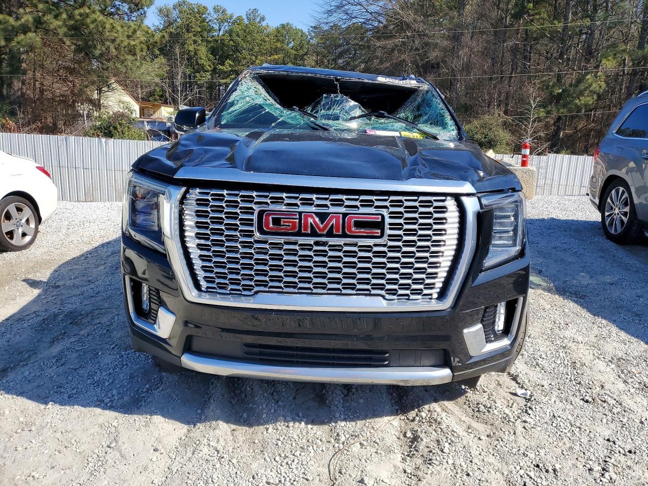 2023 GMC Yukon Xl Denali - Image 5