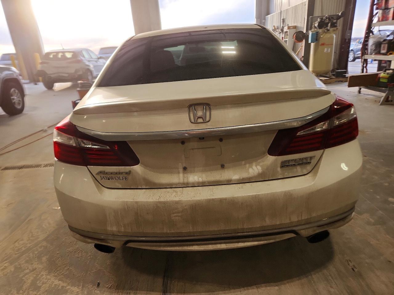 2017 Honda Accord Sport Special Edition - Фото 6