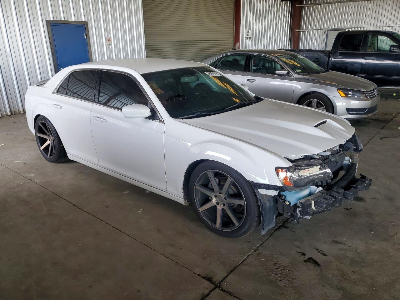 2013 Chrysler 300 S - Фото 4