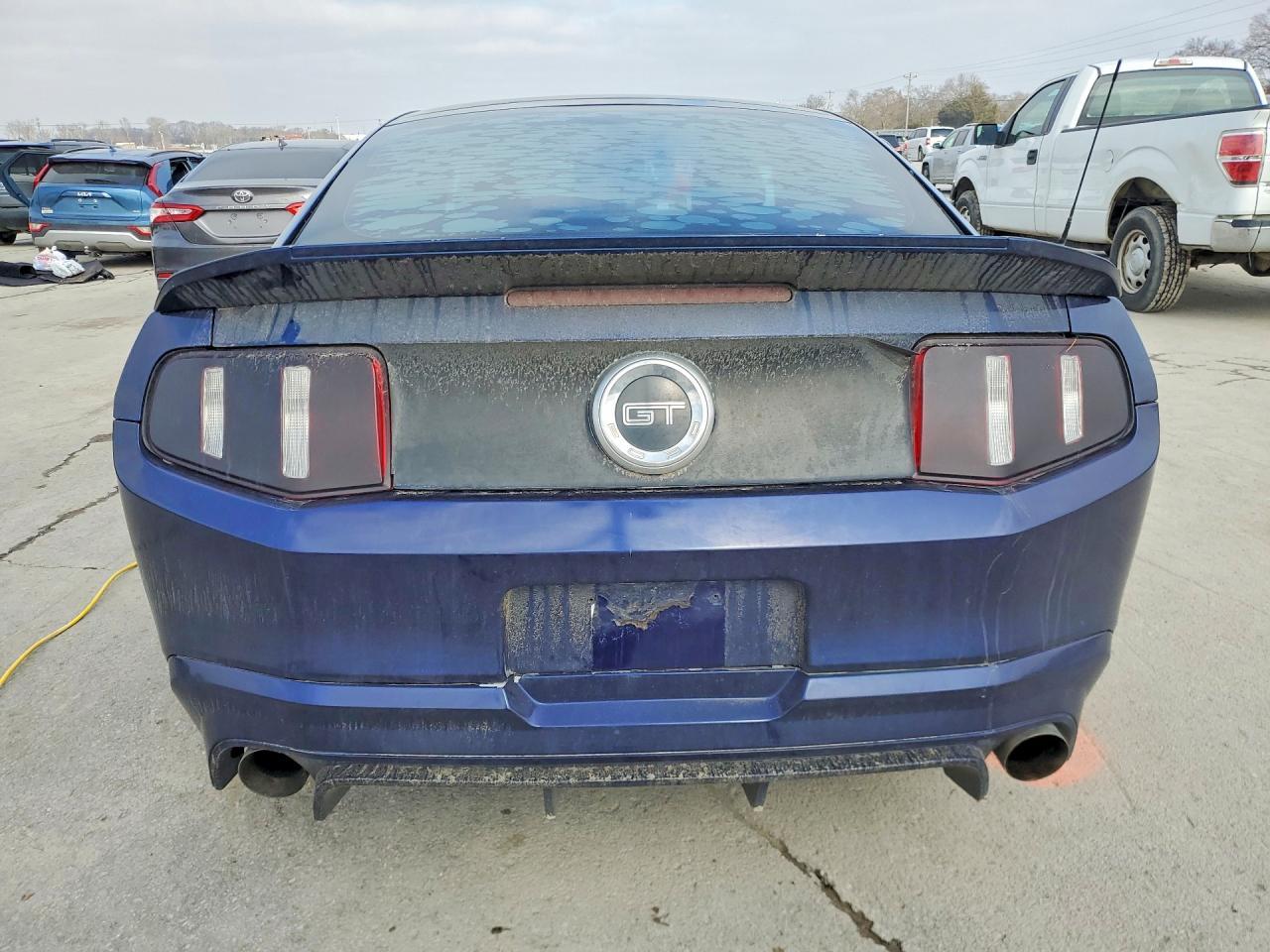 2010 Ford Mustang Gt - Фото 6