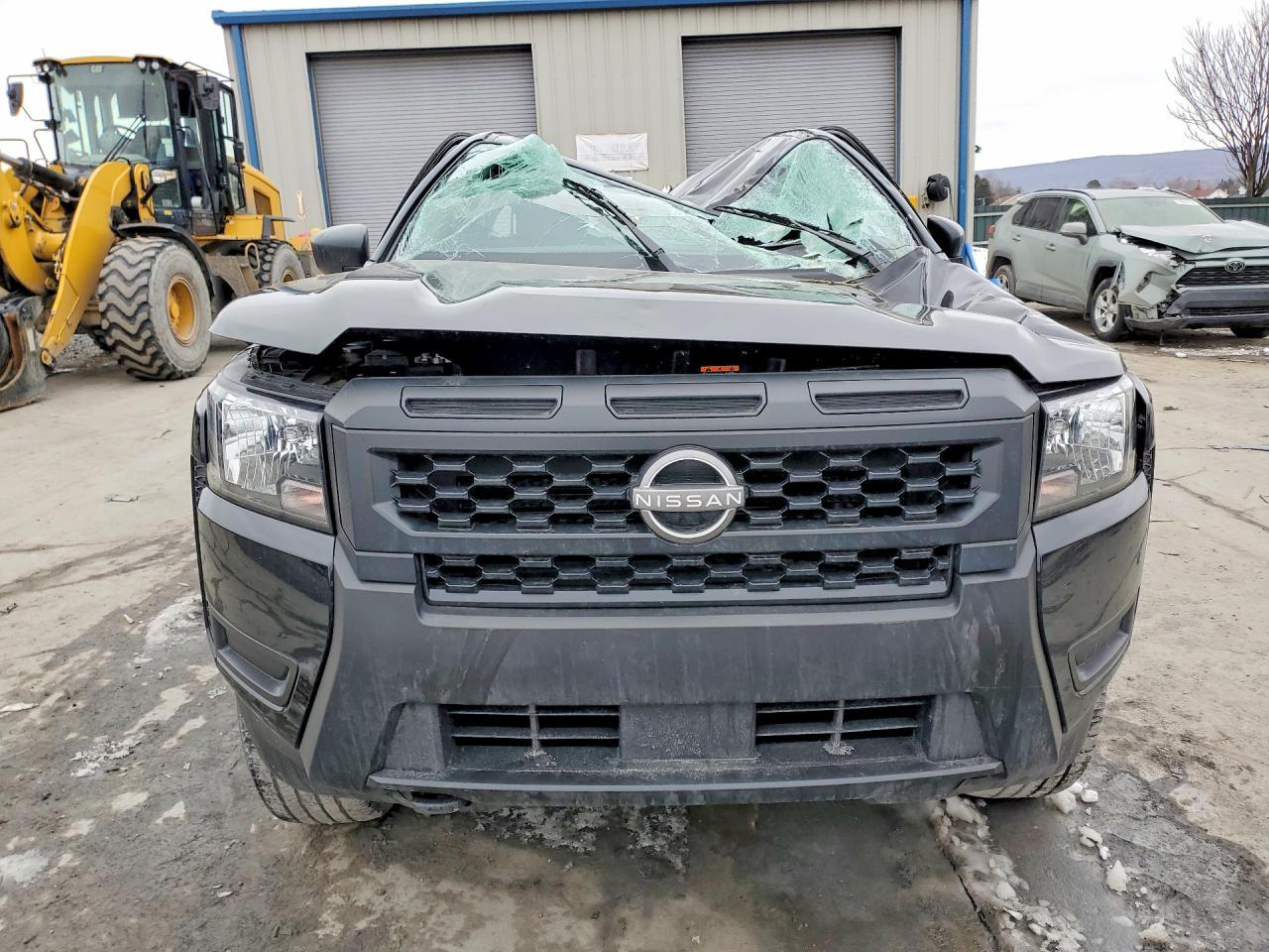 2025 Nissan Frontier S - Фото 5