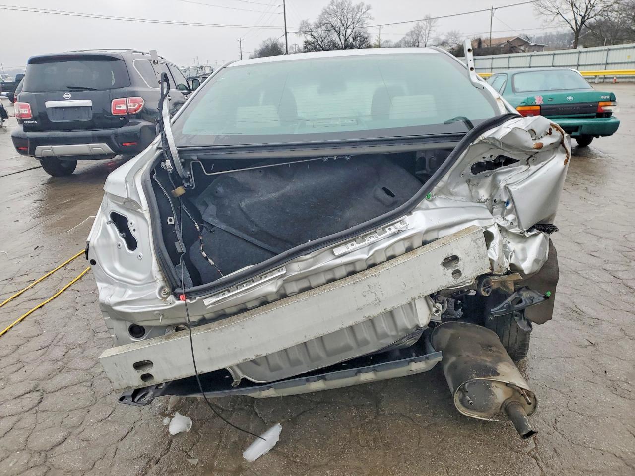 2012 Toyota Camry Base - Фото 6