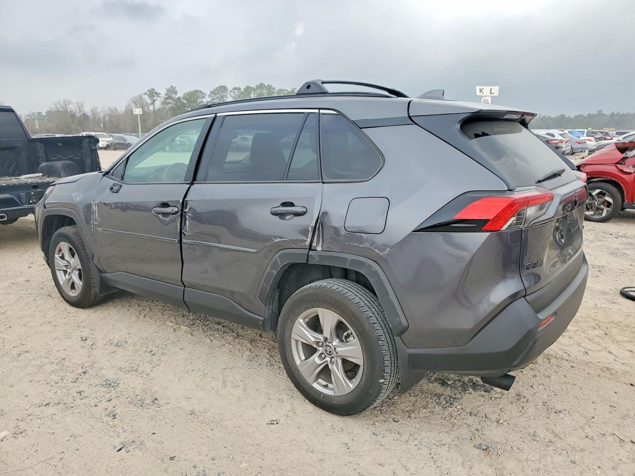 2025 Toyota Rav4 Xle - Image 2