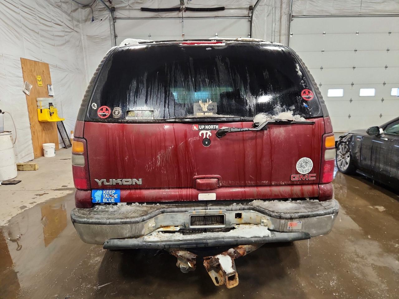 2002 GMC Yukon - Image 6