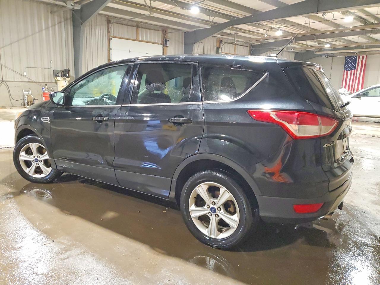 2015 Ford Escape Se - Фото 2