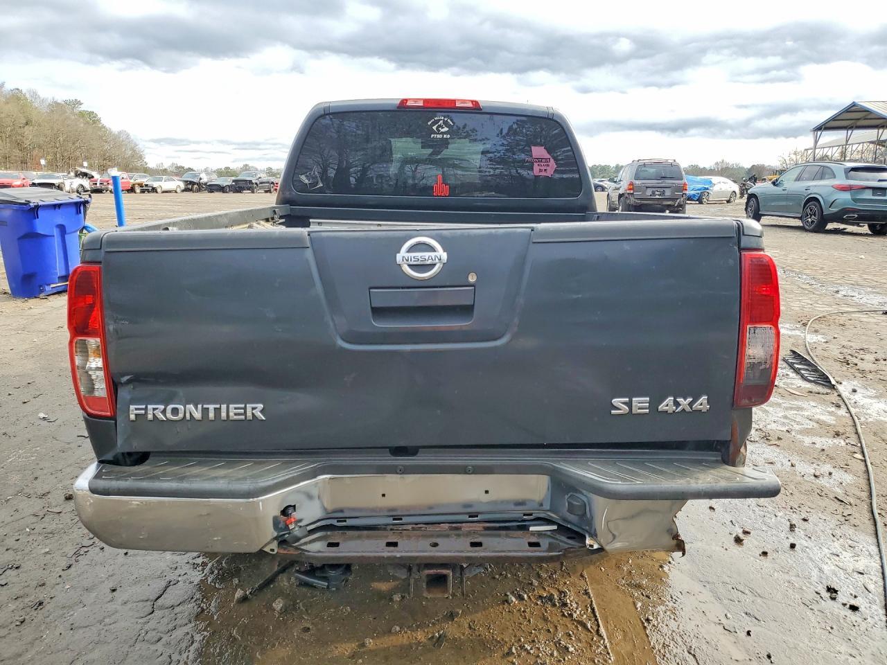 2010 Nissan Frontier Crew Cab - Фото 6
