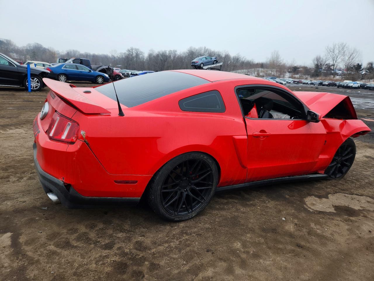 2012 Ford Mustang Gt - Фото 3