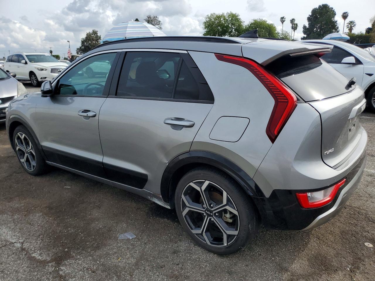 2023 Kia Niro - Фото 2
