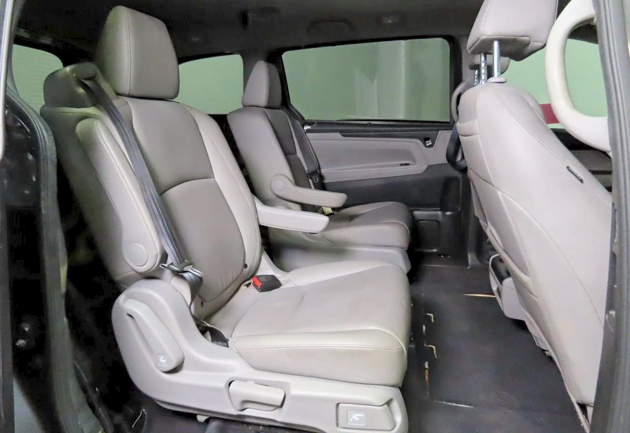 2018 Honda Odyssey Elite - Фото 6