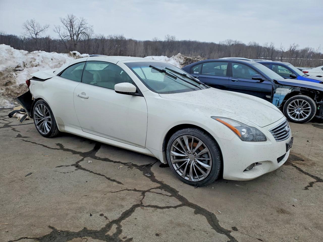 2011 Infiniti G37 Base - Image 4