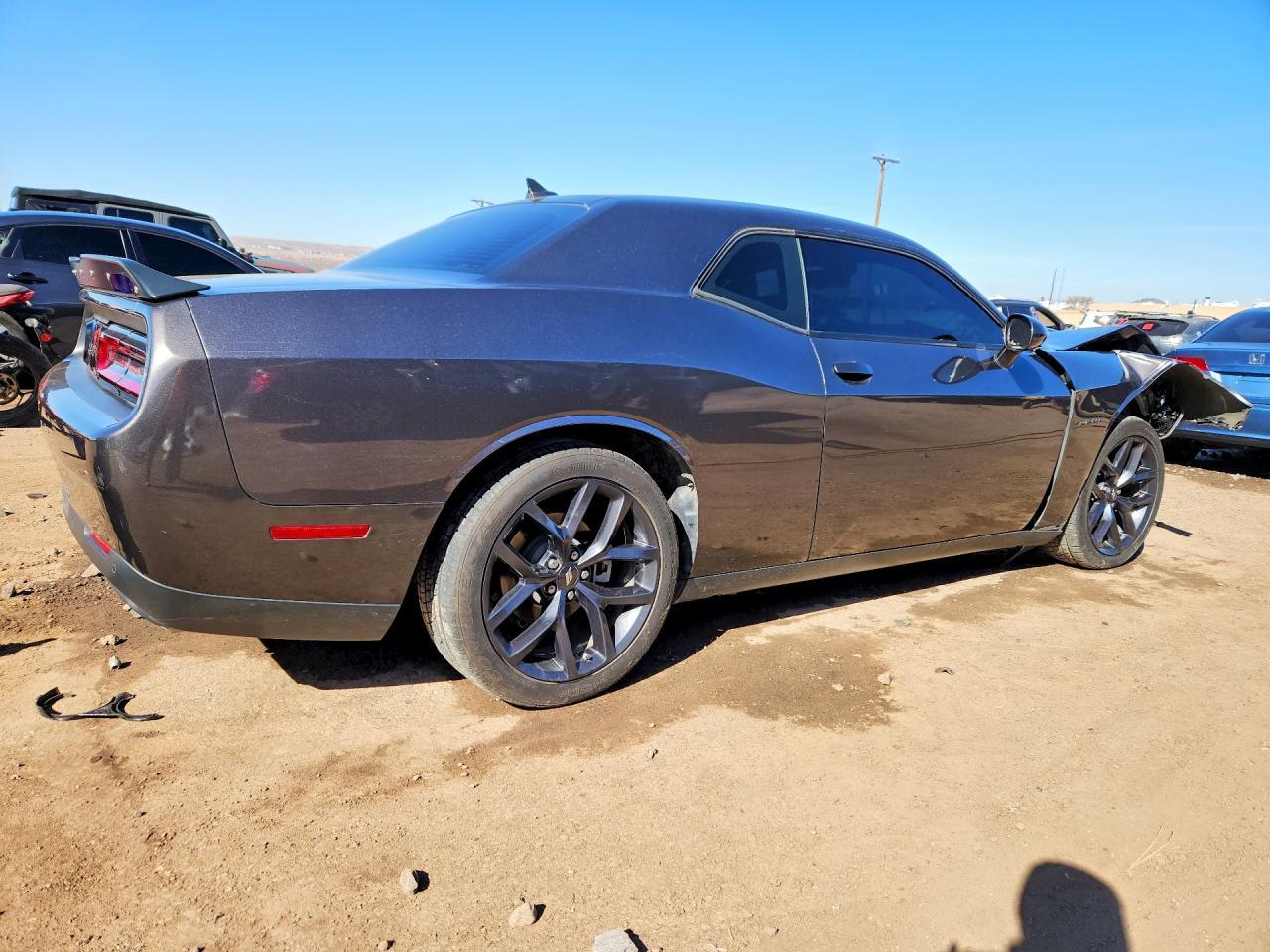 2022 Dodge Challenger R - Фото 3