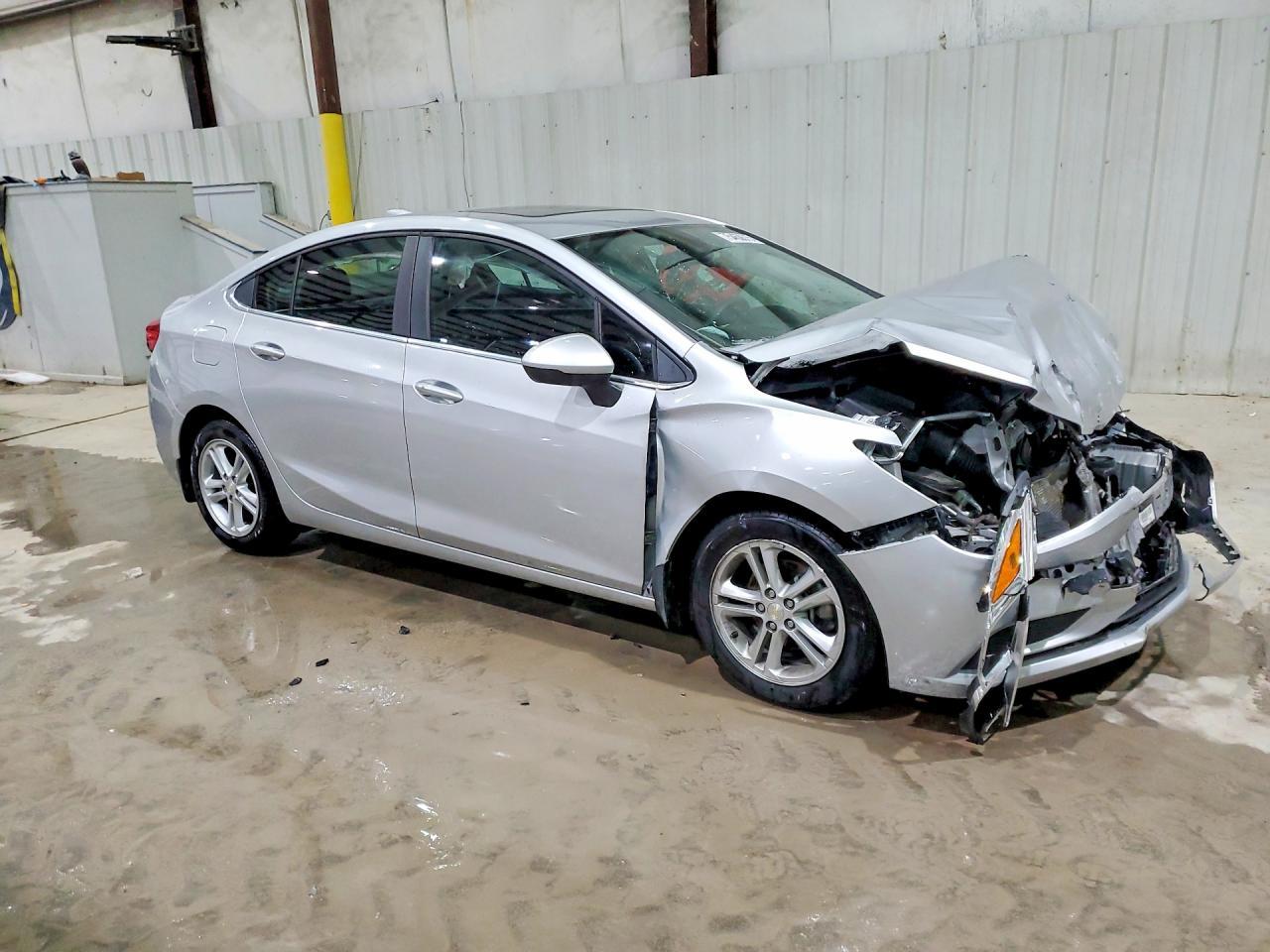 2018 Chevrolet Cruze Lt - Фото 4