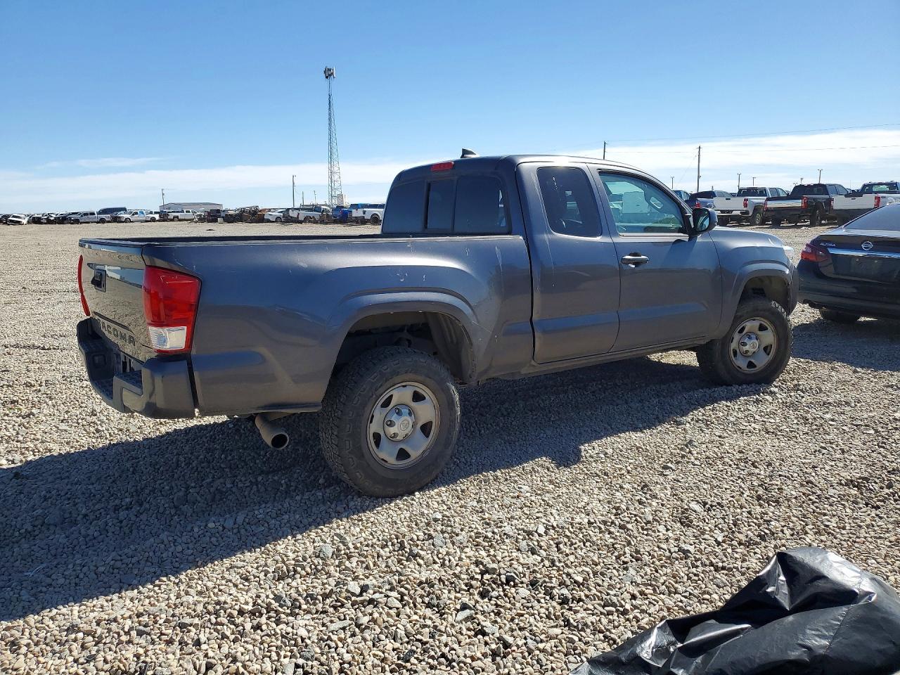 2019 Toyota Tacoma Sr - Фото 3