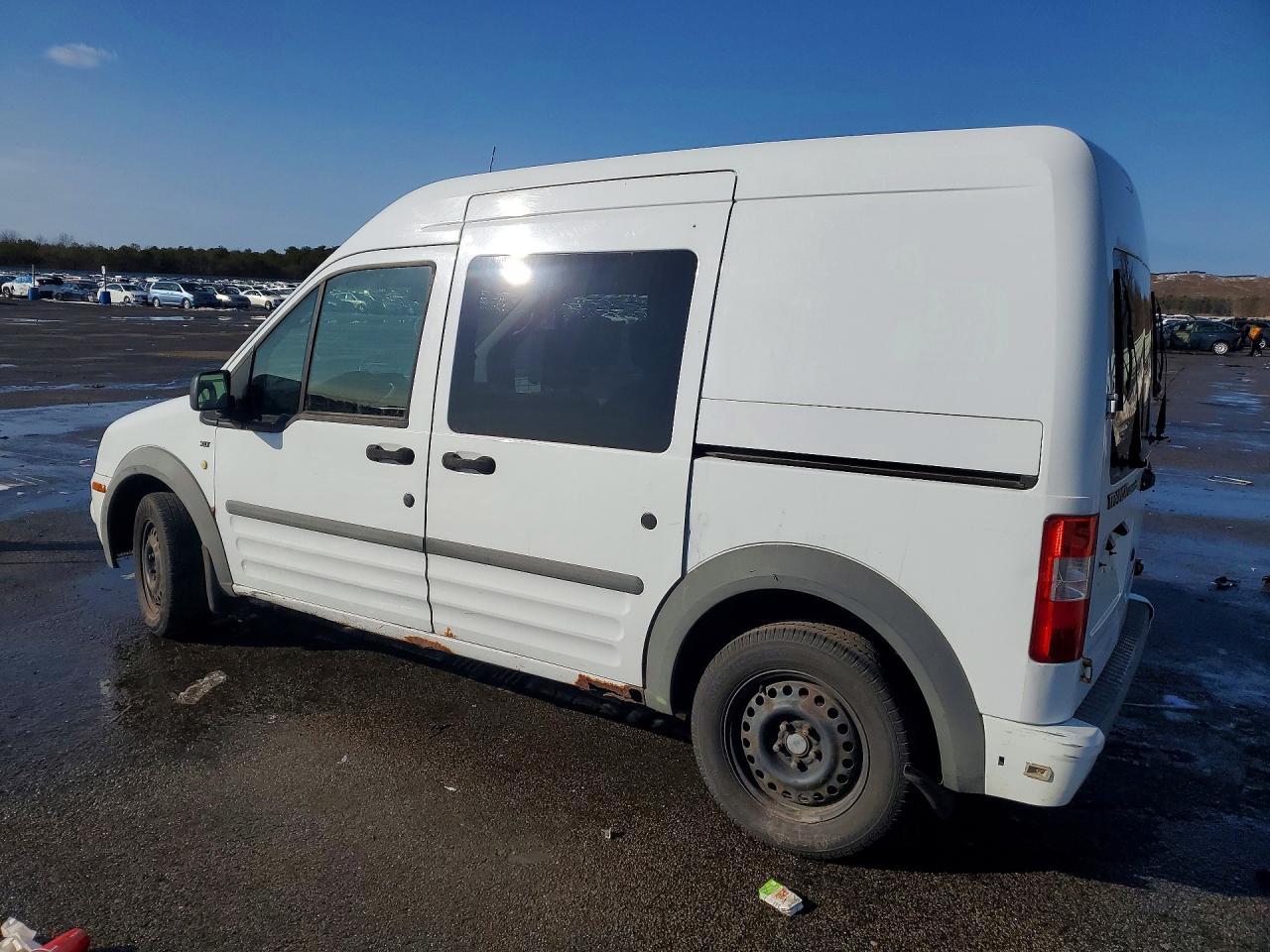 2010 Ford Transit Connect Delivery Van - Фото 2