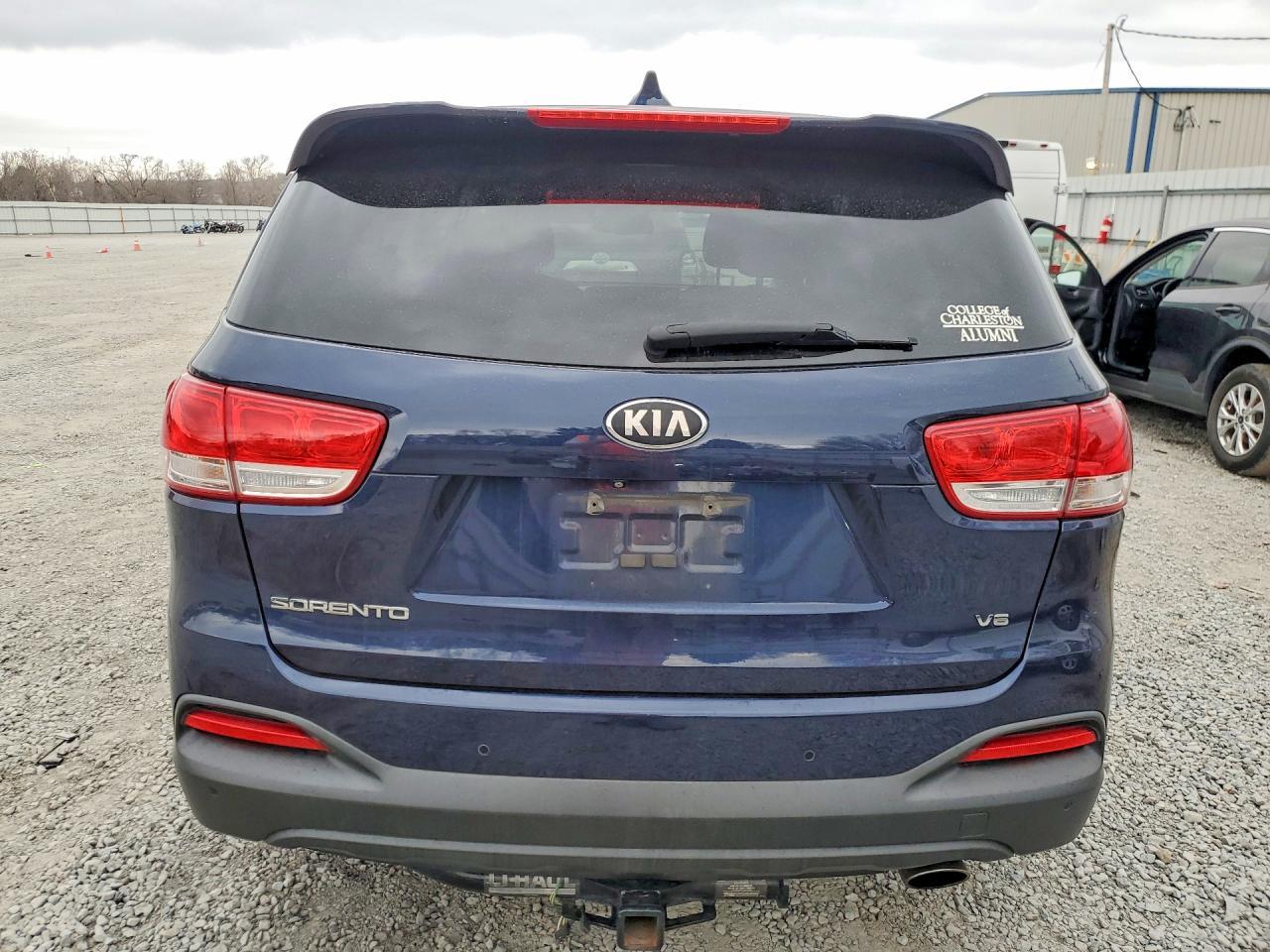 2016 Kia Sorento Lx - Image 6